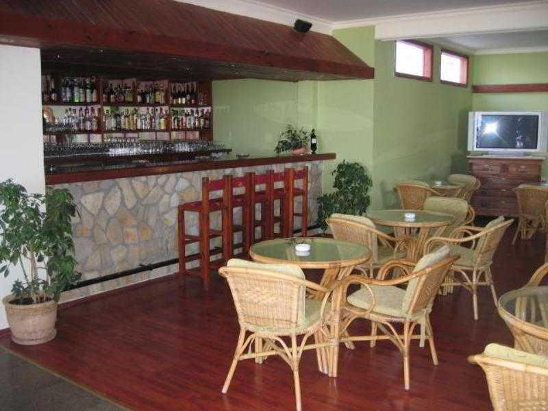 Onar Village Кирения Екстериор снимка